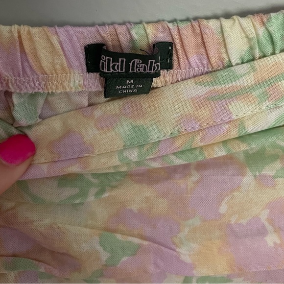 NWT floral skirt - Picture 3 of 3